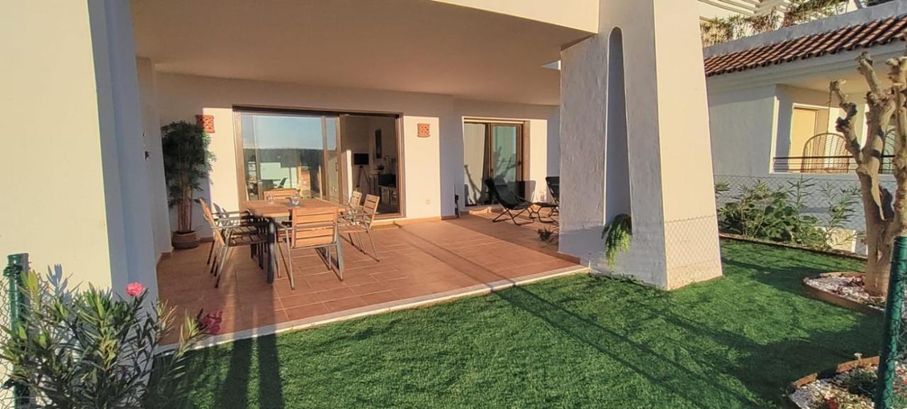 Appartamento Albatros Golf View 2394 Casares Esterno foto
